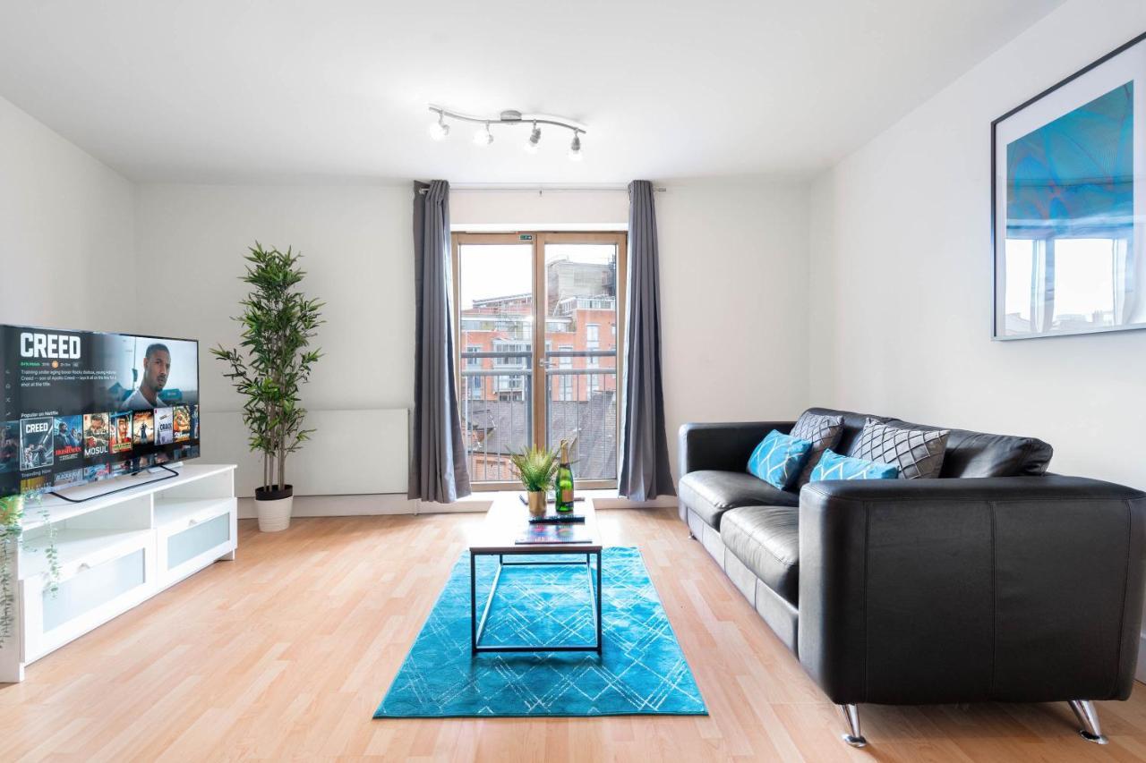 City Centre - Two Bedroom Apartment - Juliet Balcony - Secure Parking - Wifi - Smart Tv Birmingham Eksteriør billede