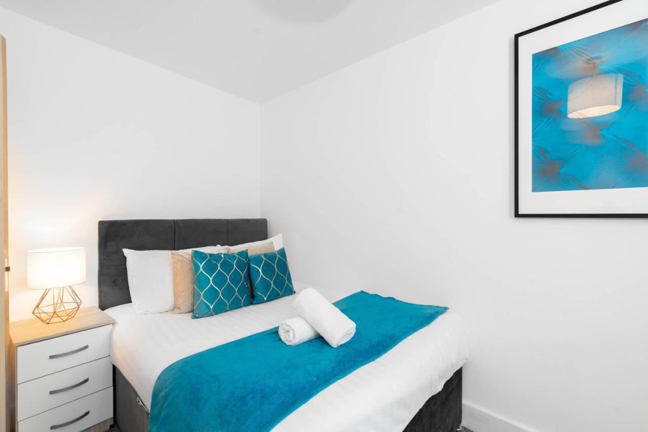City Centre - Two Bedroom Apartment - Juliet Balcony - Secure Parking - Wifi - Smart Tv Birmingham Eksteriør billede