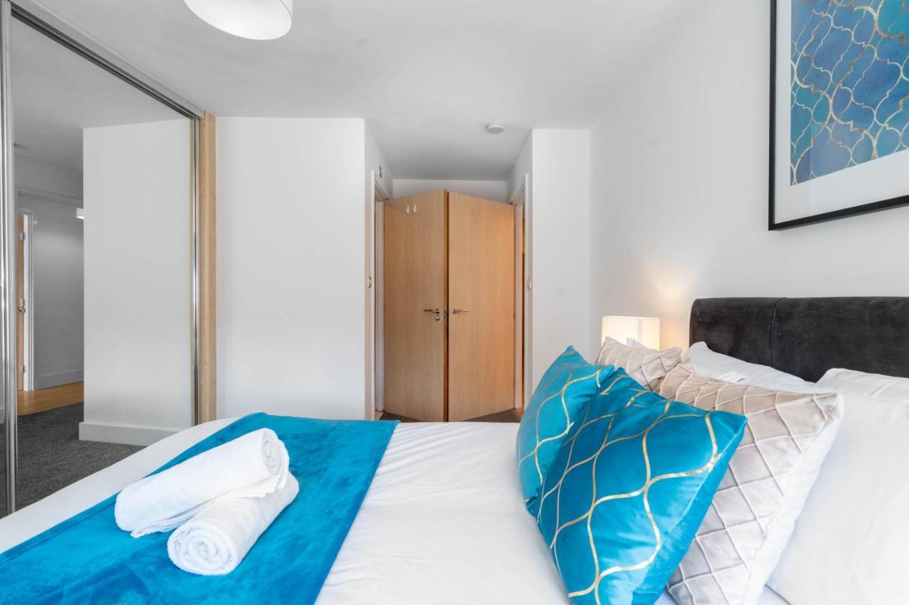 City Centre - Two Bedroom Apartment - Juliet Balcony - Secure Parking - Wifi - Smart Tv Birmingham Eksteriør billede